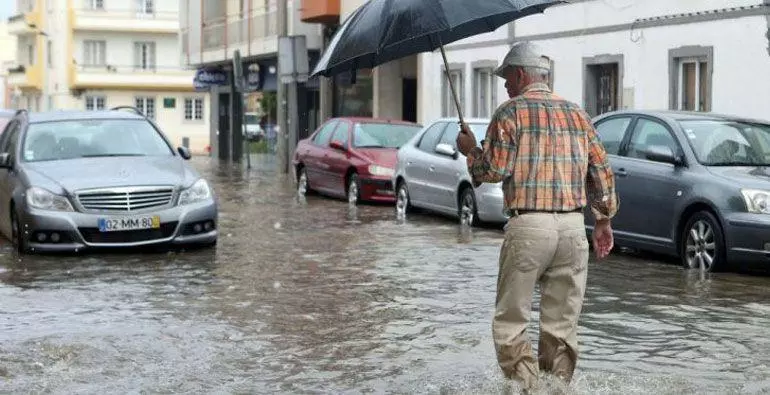 Foto: LUÍS FORRA