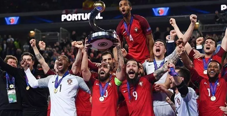Foto:Record